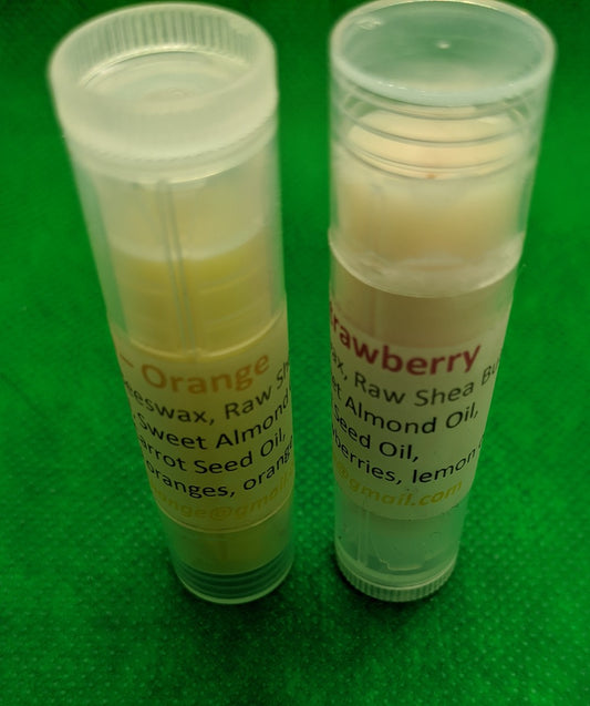 All-Natural Moisturizing Lip Balm with Shea Butter